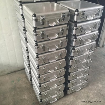精工細琢  品質非凡  **航空箱  鋁合金箱  工具箱  手提箱  EVA減震棉設計