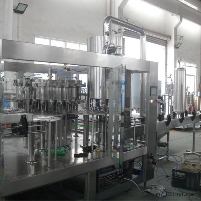 果汁飲料設(shè)備，啤酒灌裝機(jī)，三合一灌裝機(jī)，飲料機(jī)械設(shè)備，全自動(dòng)灌裝機(jī)，小瓶水灌裝機(jī)，PET瓶灌裝機(jī)，果汁灌裝機(jī)，灌裝機(jī)
