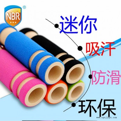 廠(chǎng)家直銷(xiāo)爆款迷你卡通自拍桿 折疊線(xiàn)控MINI手機(jī)通用自拍神器