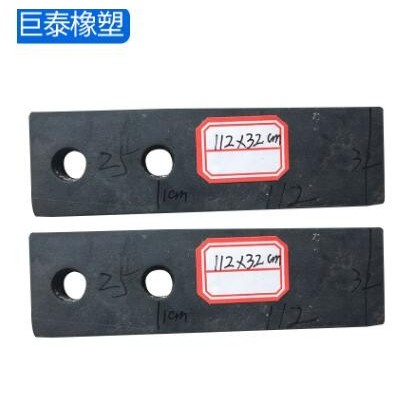 農(nóng)機(jī)橡膠配件橡廠家生產(chǎn) 玉米收割機(jī)橡膠配件