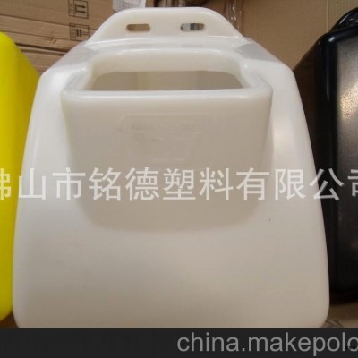 供應(yīng)滾塑加工，旋塑成型，旋塑加工，滾塑水箱，滾塑成型