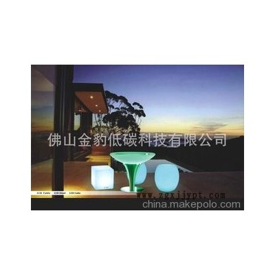 滾塑工藝生產高檔LED發光桌子