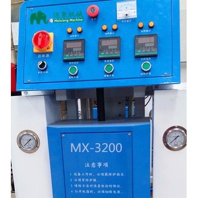 衡水市聚氨酯發(fā)泡機(jī)生產(chǎn)廠家，衡水聚氨酯發(fā)泡機(jī)的價(jià)格，衡水聚氨酯發(fā)泡機(jī)圖片，聚氨酯高壓發(fā)泡設(shè)備-邁象機(jī)械