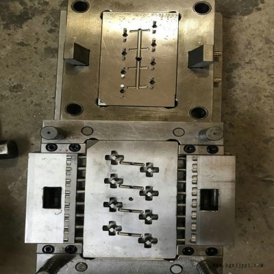 天向塑料尼龍注塑模具 加工塑膠磨具 設計開發橡膠硅膠模具 聚氨酯異形件模具 來圖來樣定做