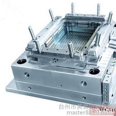 供應專業模具廠生產**車輪蓋模具