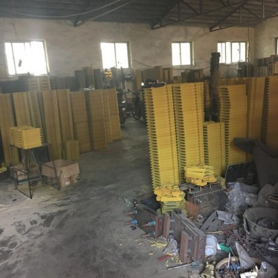 鑄造模具配件，熱芯盒覆膜砂鑄造模具供應