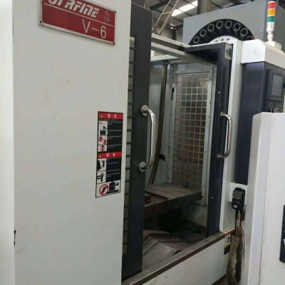 現貨低價出租二手喬峰V6立式加工中心線軌二手加工中心線軌機械手刀庫
